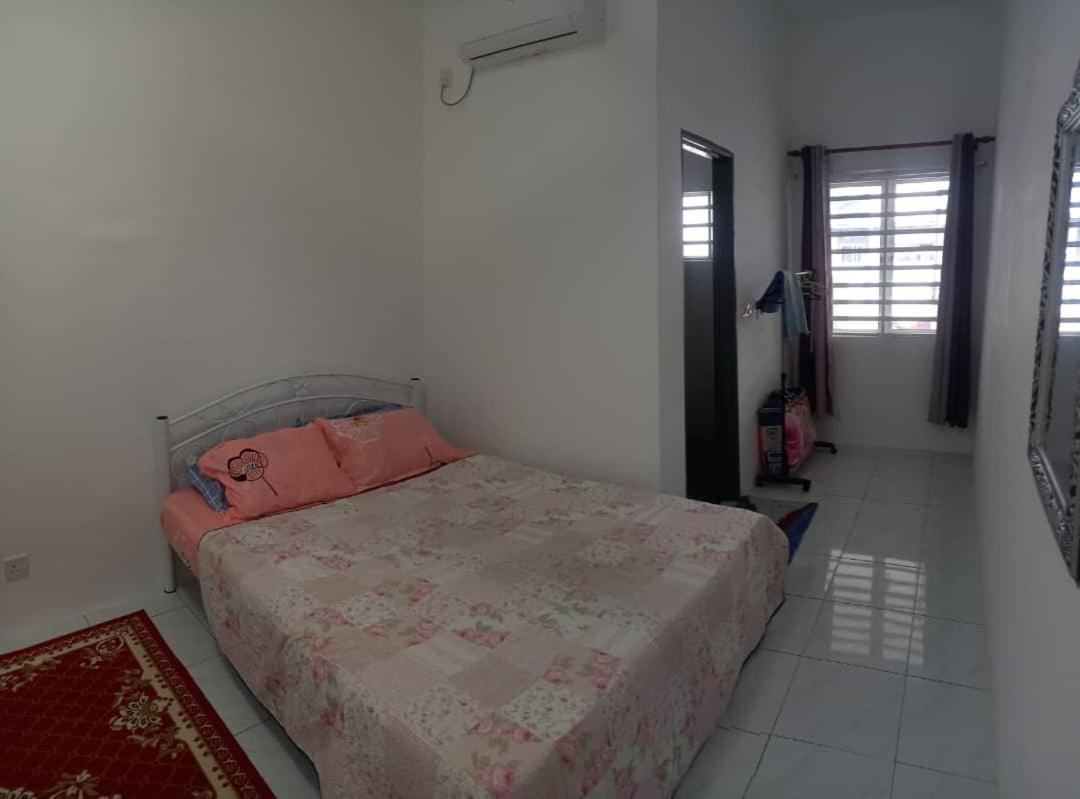Homestay D'Mama Ifor Muslimi Tanjong Malim Dış mekan fotoğraf