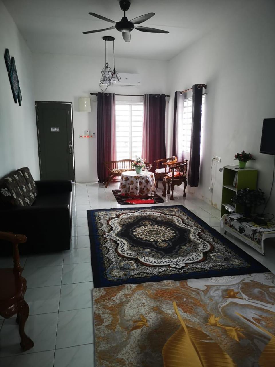 Homestay D'Mama Ifor Muslimi Tanjong Malim Oda fotoğraf